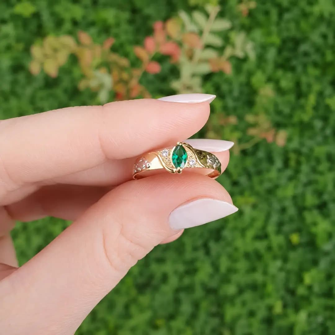 Anel de formatura em ouro maciço