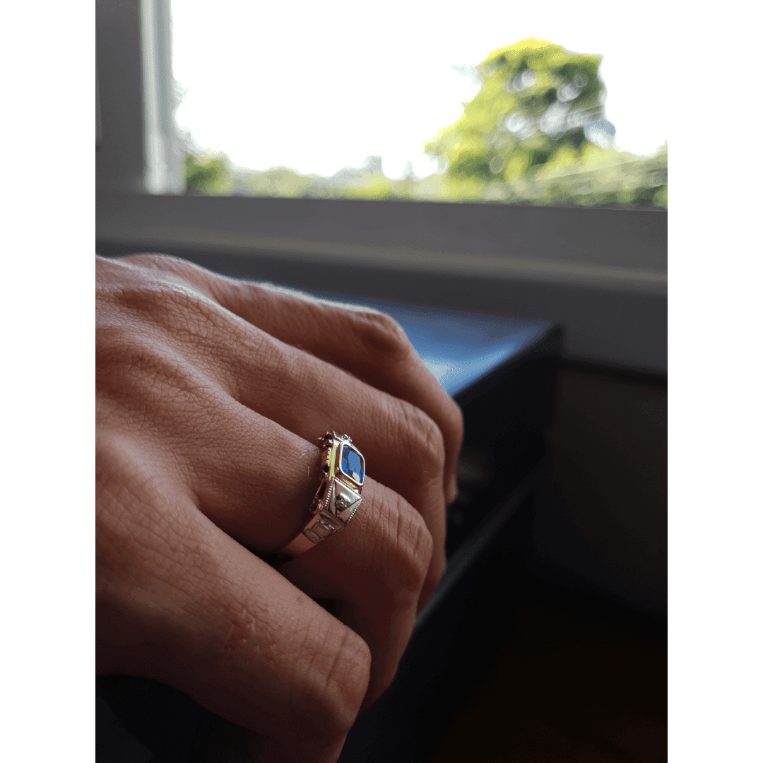 Anel de Formatura Direito em Ouro Maciço 10K e 18K – Modelo C20 - imagem 4