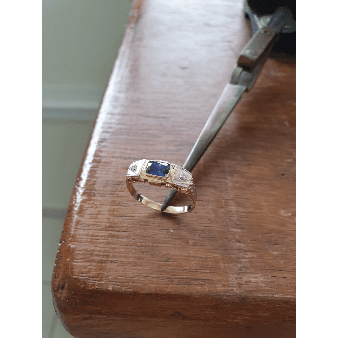 Anel de Formatura Direito em Ouro Maciço 10K e 18K – Modelo C20 - imagem 5