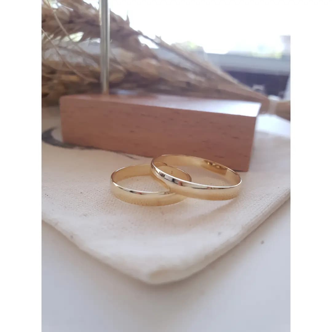 Par de Alianças 3mm em Ouro Maciço 10K e 18K – Modelo CN22 - imagem 3