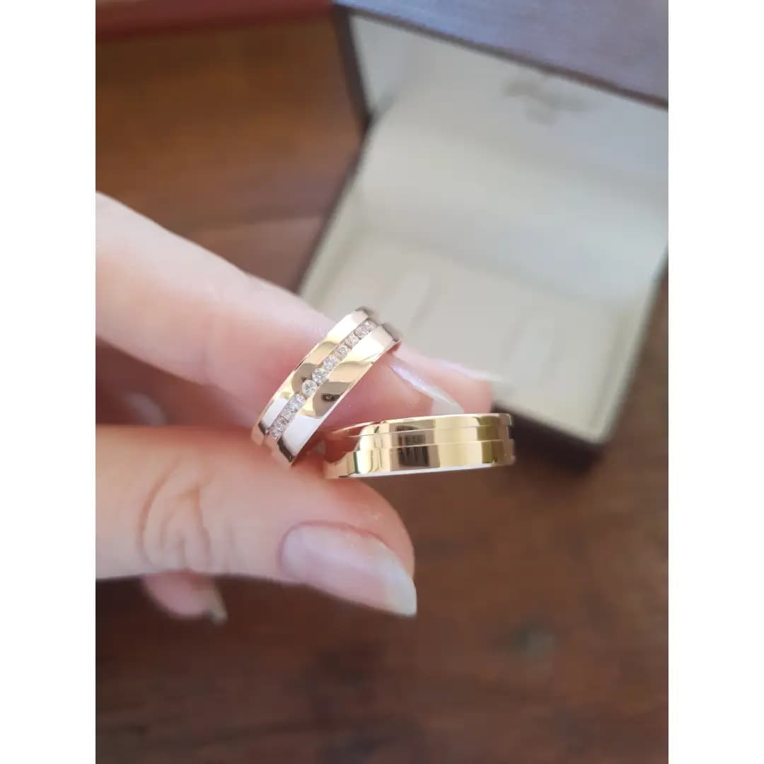 Par de aliança Ouro maciço CN51 (5,5mm) - imagem 2