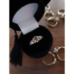 Anel de formatura C16 em ouro maciço